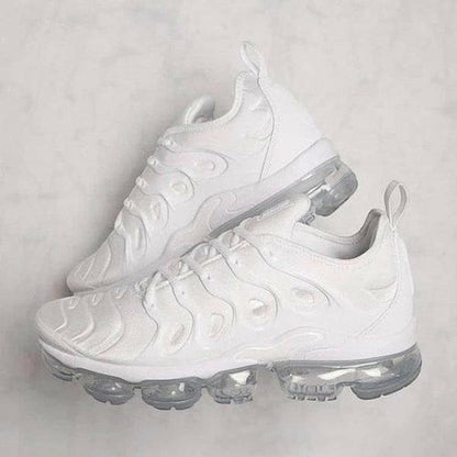 technodrive zapatillas deportivas blancas de mujer, con suela de aire transparente y diseño moderno. Ideales para uso casual de verano.